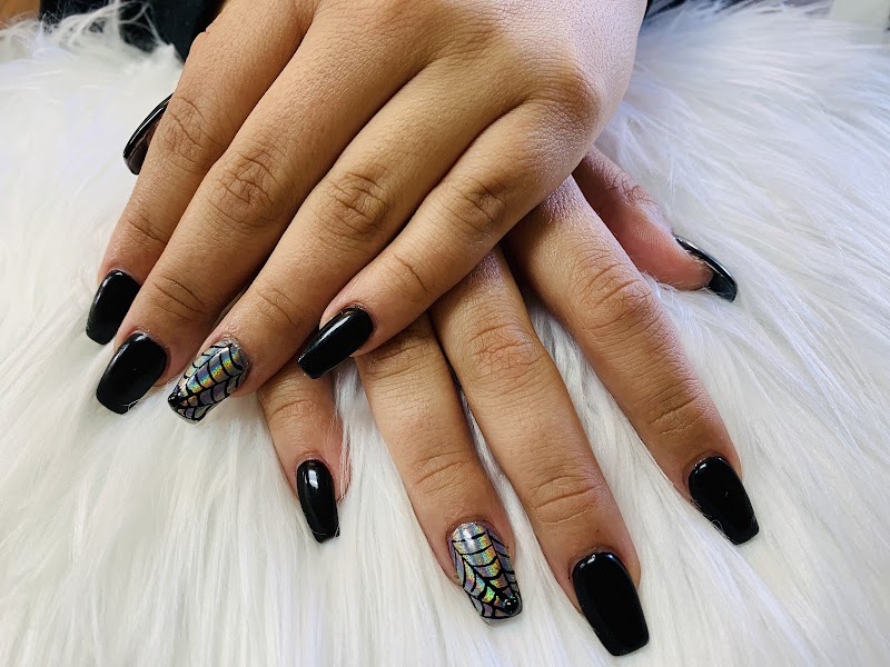 Soliel Nails and Spa, spa in Barstow, CA, photo 5 of 10
